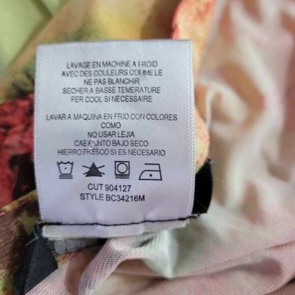 BCBGMaxAzaria Sleeveless Blouse Top L Floral Mesh Button Down V-neck Feminine - Picture 12 of 14